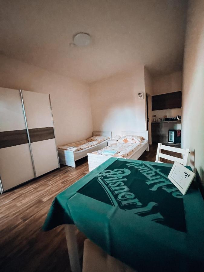 Penzion Na Vosverku Čelákovice Kültér fotó